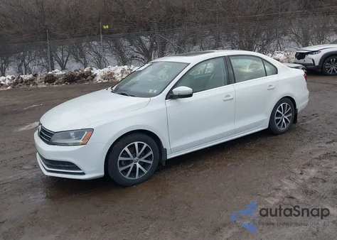 2017 Volkswagen Jetta 1.4T Se z USA, uszkodzony, nr VIN 3VWDB7AJXHM309203